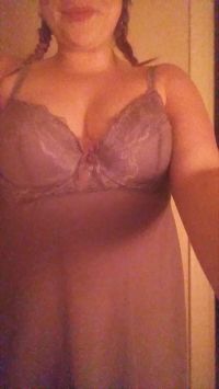 My First Time Showing A Ull Bush. Wait To See What's Underneath ;)