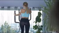 Emily Thorne Has Other Ways Of Keeping Fit