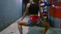 Iggy Azalea – Mo Bounce