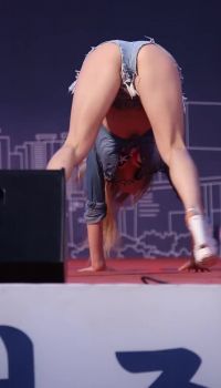 This Slut Wants To Show You Exactly Where She Wants It On Stage