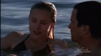 Kristen Bell – Poking Floating Plot From "The King And Queen Of Midnight Bay"