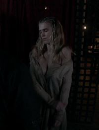 Gaia Weiss – Vikings