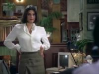 Teri Hatcher Tries To Get Superman Interested In The Plot Lois & Clark, 1993