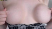 Fingering Her Pussy