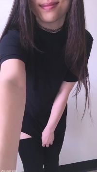 Simple Tee And Kneehighs