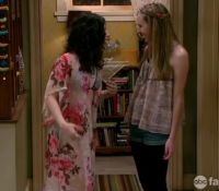 Erin Sanders Backplot From Melissa & Joey