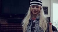 Elsa Jean – Daddy Im Bored 3