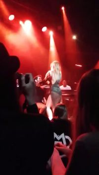 JoJo On Stage In Dublin