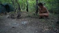 Footage Of A Wild Girl Sharing Food With Other Wild Animals In The Park