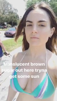 JoJo – Walking In A Bikini
