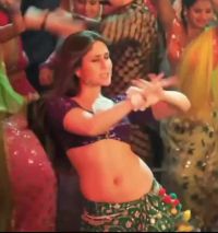 Kareena Kapoor – Milky Navel