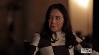 Aubrey Plaza Makes Herself More Comfortable
