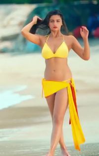 Alia Bhatt In 'Student Of The Year'
