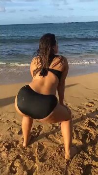 Ashley Graham's Big Booty