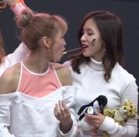 Kpop Happyembarrassed