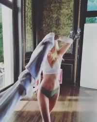 Elsa Hosk