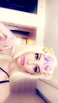 Nicolette Shea Nip Slip