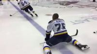 Two Big Guys Can't Get Enough Of Slamming Their Bodies Together