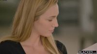 Kendra Sunderland Gets Blacked