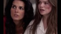 Annie Wersching Going Down Stairs – I Have To Find Episode / Show