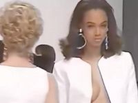 Tyra Banks – Nipslip