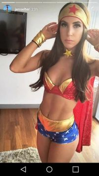 Jen Selter Showing Off That Ass Dressed As Wonder Woman.