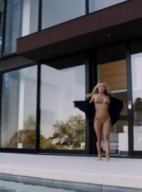 Hayden Panettiere Bikini Plot On Nashville