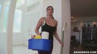 Thick Girl Cleans The House