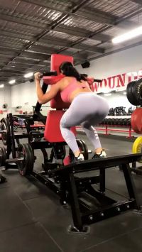 Gigi Bouncing Her Fat Ass