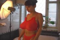 —> If You Like Big Boobs That Defy Gravity, Click Here <—