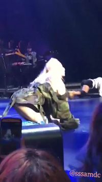 2NE1 Cl